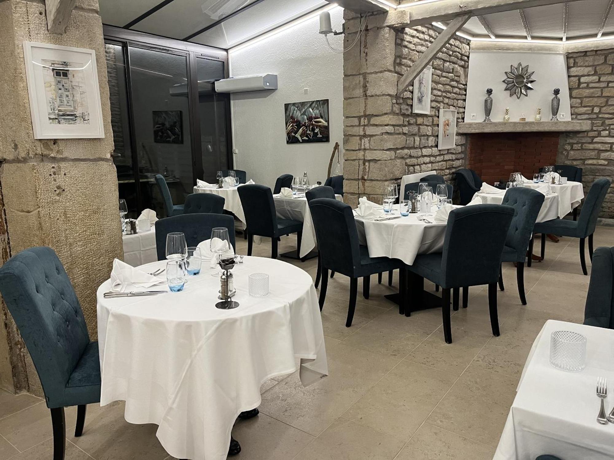 Logis Le Marronnier Hotel Buffon Kültér fotó