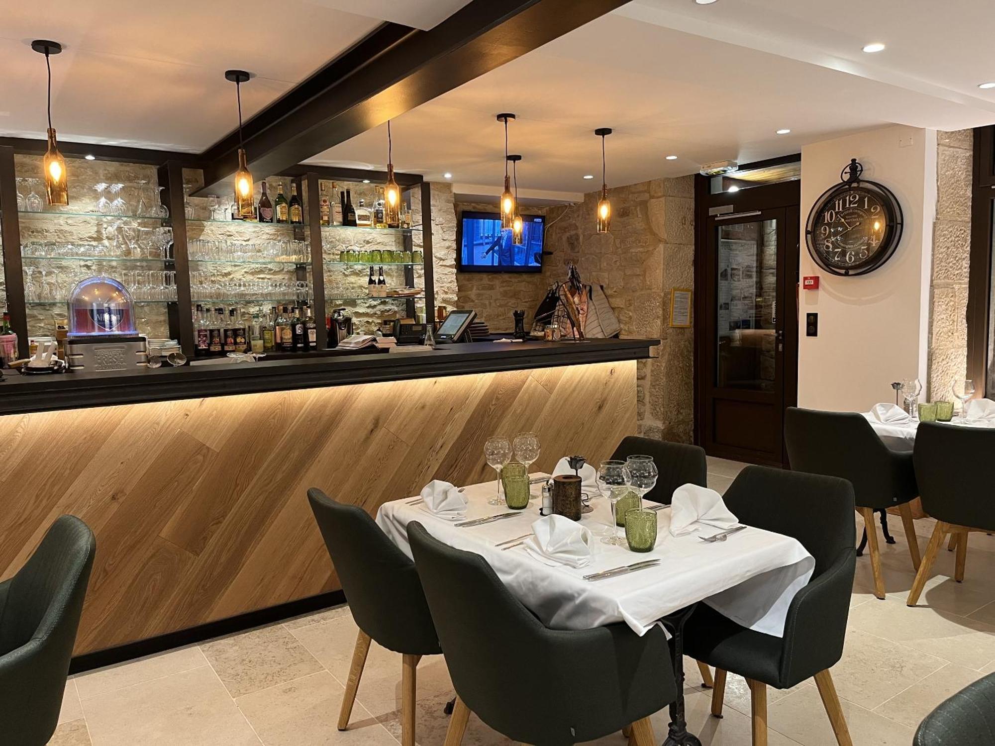 Logis Le Marronnier Hotel Buffon Kültér fotó