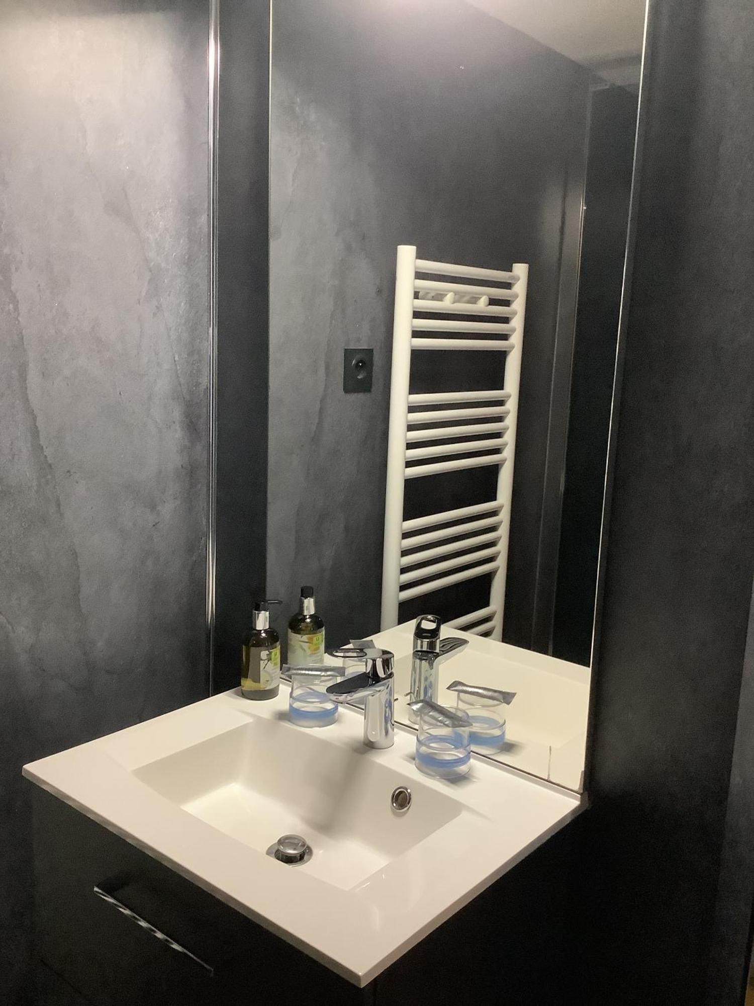 Logis Le Marronnier Hotel Buffon Szoba fotó